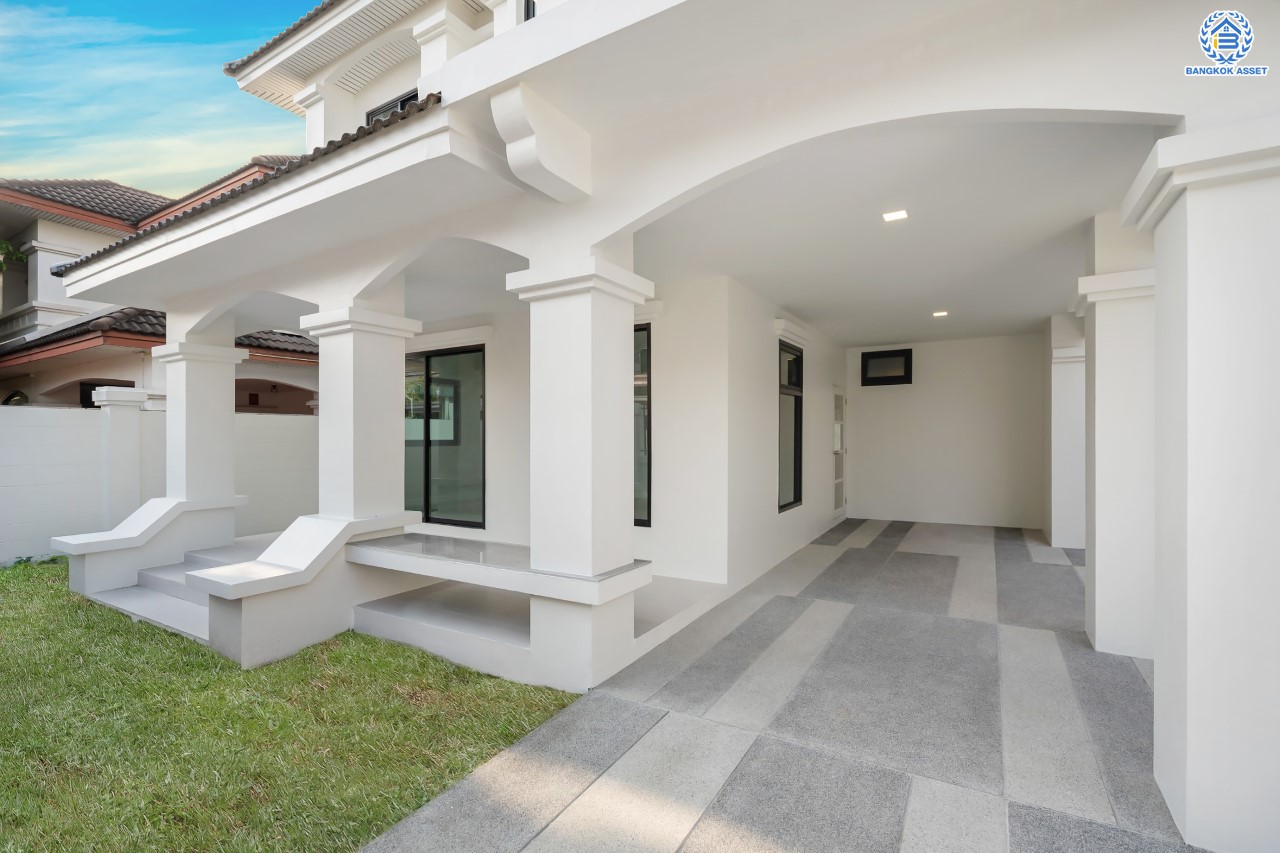 บ้านมือสองตกแต่งใหม่ ม.บุญโต55 แจ้งวัฒนะ ทำเลโซนเมือง!  เนื้อที่ 50 ตร.ว. ฟังก์ชันจัดเต็ม 3 ห้องนอน 4 ห้องน้ำ 1 ห้องแม่บ้าน รองรับทุกการอยู่อาศัย ทำเลเดินทางสะดวกเพียง 1 กม.จากจุดขึ้นทางด่วนศรีสมาน ใกล้เมืองทองธานี เซ็นทรัลแจ้งวัฒนะ และ รถไฟฟ้าสายสีแดง "สถานีหลักสี่"